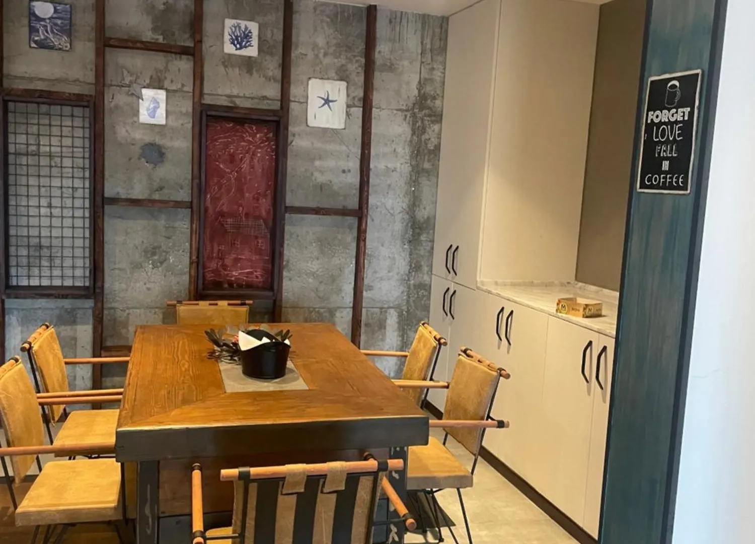 Bodrumda Deniz Ve Doga Manzarali Full Esyali Lueks Villa